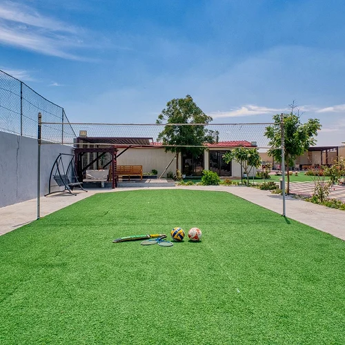 Outdoor Bike Ride & Huge Garden